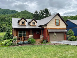 49 S Sundrops Trail, Cullowhee, NC 28723