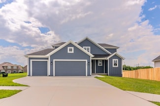 926 168th St, Bonner Springs, KS 66012
