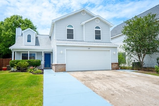439 Sandy Ridge Cir, Mary Esther, FL 32569