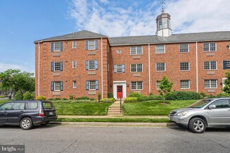 1636 W Abingdon Dr Unit 201, Alexandria, VA 22314