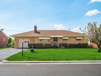933 Salisbury Rd, Columbus, OH 43204