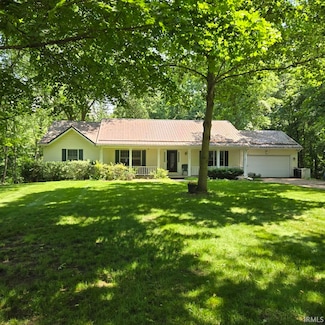 4202 Sampson St, South Bend, IN 46614