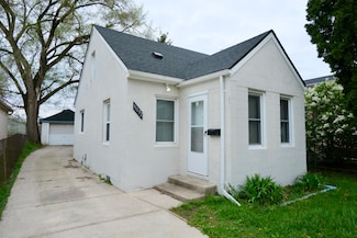 11032 Continental Ave, Warren, MI 48089