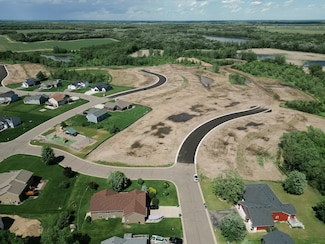 8225 Natures Edge Rd, Clear Lake, MN 55319