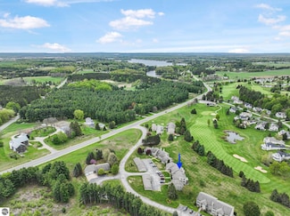 2683 Green Meadows Dr Unit 10, Traverse City, MI 49685