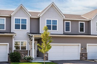 2646 Vierling Dr E, Shakopee, MN 55379