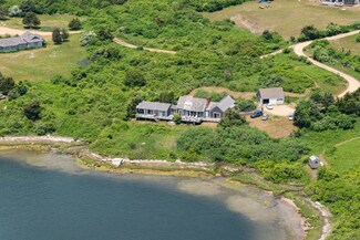 12 Hill Land Rd, Chilmark, MA 02535