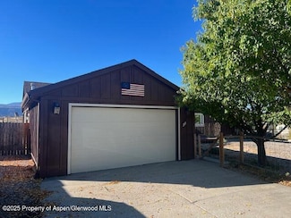 211 W 28th Ct, Rifle, CO 81650