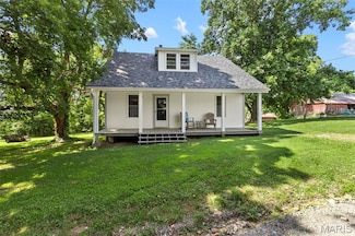 734 County Road 231, Cape Girardeau, MO 63701