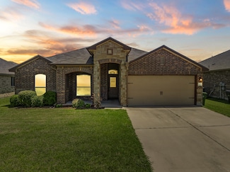 9805 Shallow Creek Dr, Waco, TX 76708