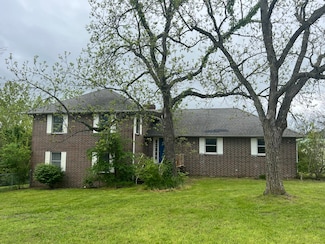 9556 N State Highway H, Pleasant Hope, MO 65725