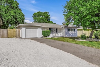 7095 40th Ave N, Saint Petersburg, FL 33709