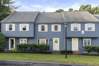 9 Oak Ridge Dr Unit 2, Maynard, MA 01754