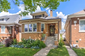2709 N 76th Ct, Elmwood Park, IL 60707