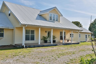 1461 Bynum Rd, Dresden, TN 38225