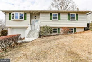 3202 Ridgeway Rd, Harrisburg, PA 17109