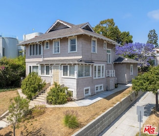 2027 3rd St, Santa Monica, CA 90405