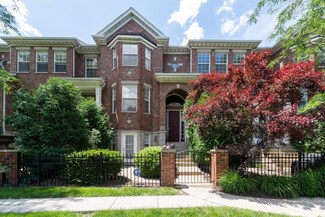 924 Shandrew Dr, Naperville, IL 60540