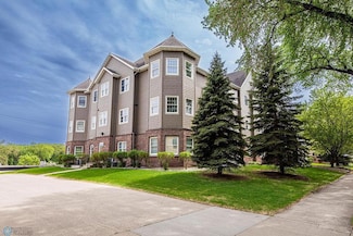 404 8th St S Unit 303, Fargo, ND 58103