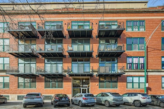 3500 S Sangamon St Unit 214, Chicago, IL 60609