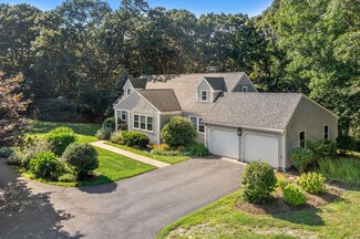 25 Crowell Rd, Sagamore Beach, MA 02562