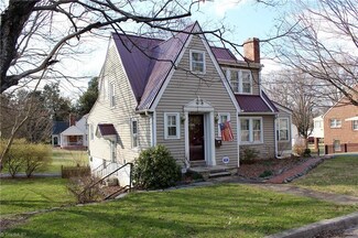 3434 Konnoak Dr, Winston Salem, NC 27127
