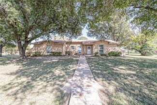 107 Windy Ln, Lorena, TX 76655