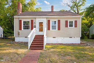 226 S Windsor Dr, Fayetteville, NC 28301