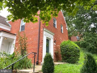 3638 Valley Dr, Alexandria, VA 22302