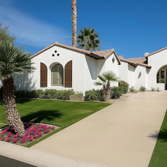 81300 Golf View Dr, La Quinta, CA 92253