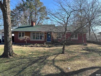 1209 W Hill St, Carbondale, IL 62901