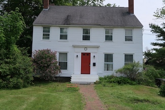 7 Elm St, Augusta, ME 04330