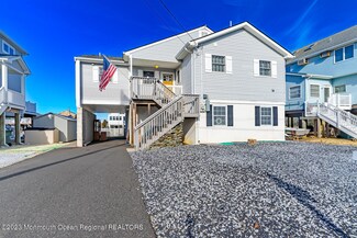 131 E Sail Dr, Little Egg Harbor Township, NJ 08087