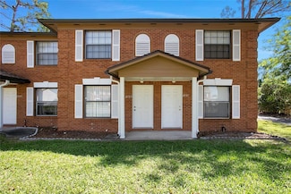 2725 Gray Fox Ln, Orlando, FL 32826