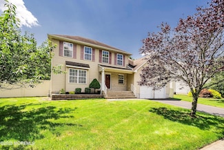 86 Lorelei Dr, Howell, NJ 07731
