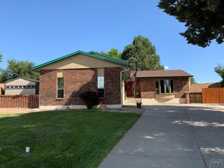 4 Windflower Ct, Pueblo, CO 81001