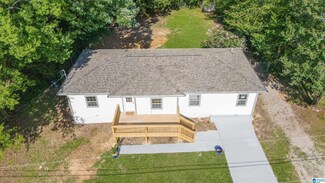 2225 2nd Place NW, Center Point, AL 35215