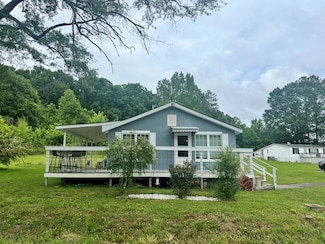 1314 Haley Dr NE, Dalton, GA 30721