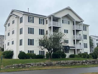 11 Crosswoods Path Blvd Unit 3B, MerriMacK, NH 03054