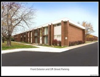 #504 Amherst Manor Dr, Amherst, NY 14221