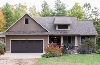 12985 Hamilton Hills Dr, Gowen, MI 49326