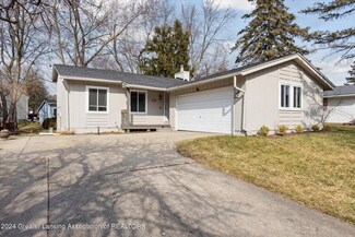1226 Chartwell Carriage Way S, East Lansing, MI 48823