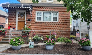 2916 Sullivan Place, Bronx, NY 10465