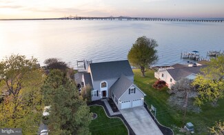 520 Bayside Dr, Stevensville, MD 21666