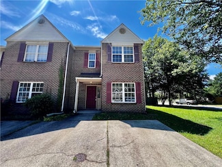 125 Horse Run Dr, Chesapeake, VA 23322