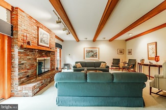 59 Stone Mountain Ln, Marlton, NJ 08053