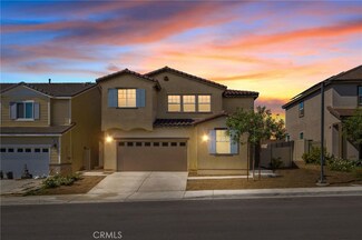 854 S Sumac Ln, Rialto, CA 92376