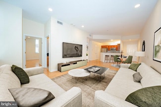 1600 18 Arch St Unit 1116, Philadelphia, PA 19103