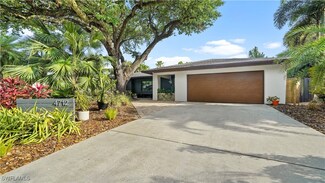 4712 Mi Casa Ct, Fort Myers, FL 33901