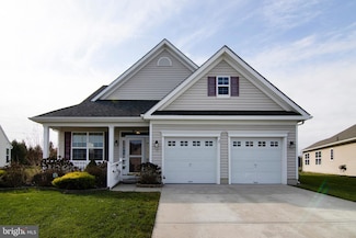 13 W Dehart Ave, Clayton, NJ 08312